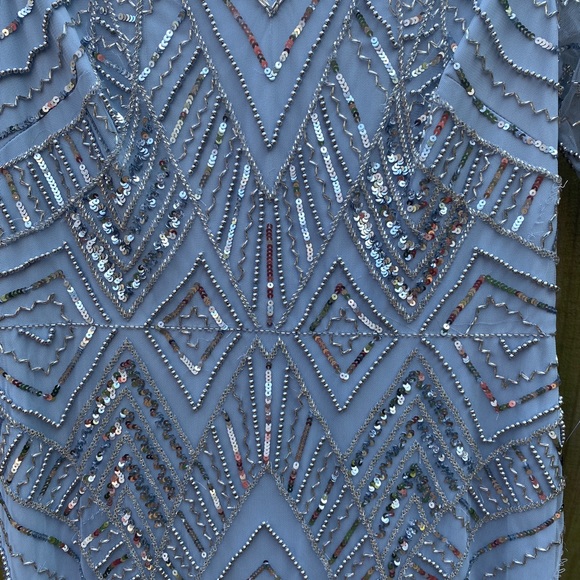 Lt blue sequin design Adrianna Papell formal dress size 10 petite - Picture 4 of 5